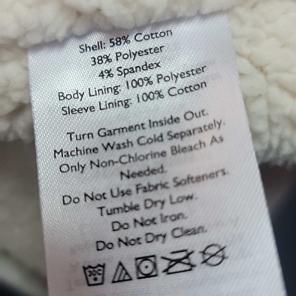 Eddie Bauer woman's button- less soft throw on jacket. Size small - Picture 2 of 9